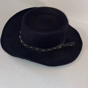 Pigalle Vintage Cowboy Black Felt Hat with Silver Tone Buckle and Studs Size OS